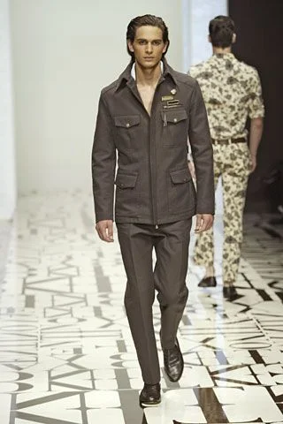 Look 3